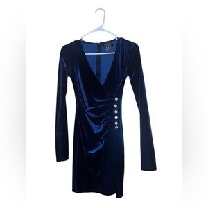 $35 Blue Velvet Long Sleeve Dress fitting for Holidays/Birthdays/Events Size XXS